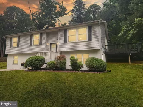 1002 Side Saddle Trl, Lusby, MD 20657