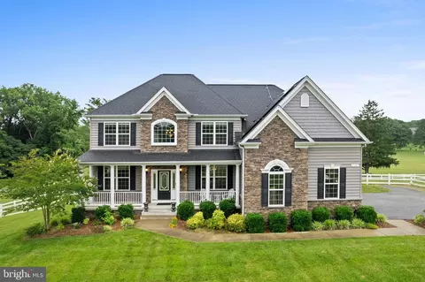 2305 Golf Club Dr, Dunkirk, MD 20754