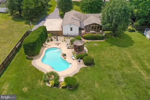 9580 Howes Rd, Dunkirk, MD 20754 photo 46