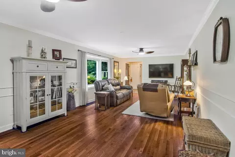 9580 Howes Rd, Dunkirk, MD 20754 photo 8