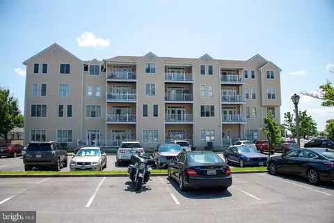 9100 Bay Ave #A407, North Beach, MD 20714