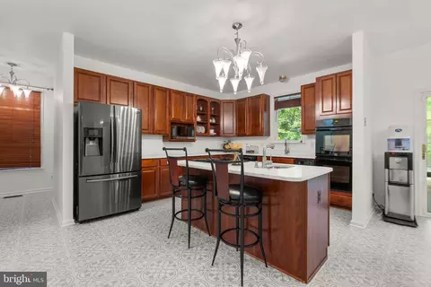 11928 Lyons Glen Ct, Dunkirk, MD 20754 photo 7