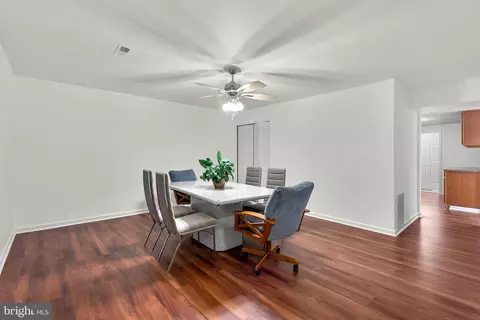 11928 Lyons Glen Ct, Dunkirk, MD 20754 photo 33