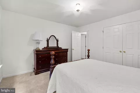 11928 Lyons Glen Ct, Dunkirk, MD 20754 photo 29