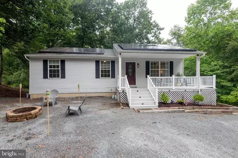 1122 Muskogee Ln, Lusby, MD 20657