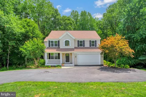 4215 Jenna Ct, Huntingtown, MD 20639