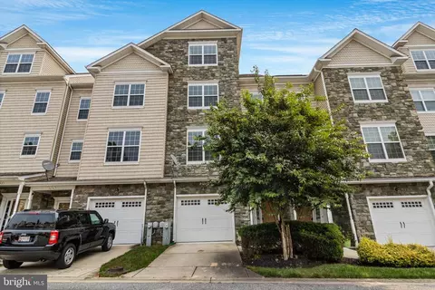 3672 Bedford Dr, North Beach, MD 20714