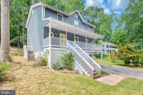 648 Santa Fe Trl, Lusby, MD 20657