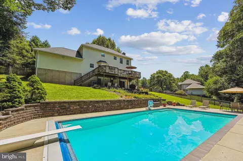 2730 Icehouse Ct, Dunkirk, MD 20754