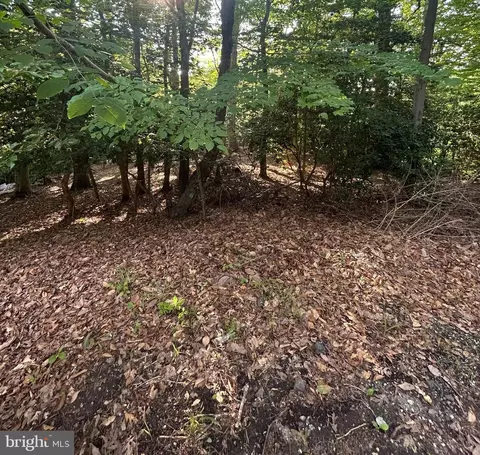 12747 Mescalaro Ln, Lusby, MD 20657