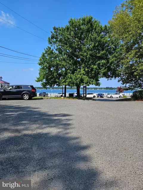 14554 Solomons Island Rd S, Solomons, MD 20688