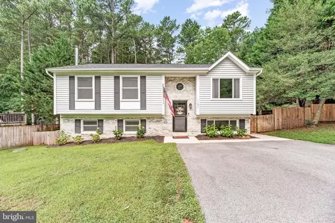 11621 Cowpoke Cir, Lusby, MD 20657