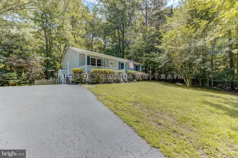 11520 Tomahawk Trl, Lusby, MD 20657