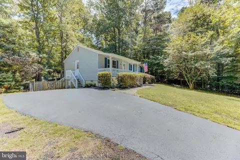 11520 Tomahawk Trl, Lusby, MD 20657 photo 6