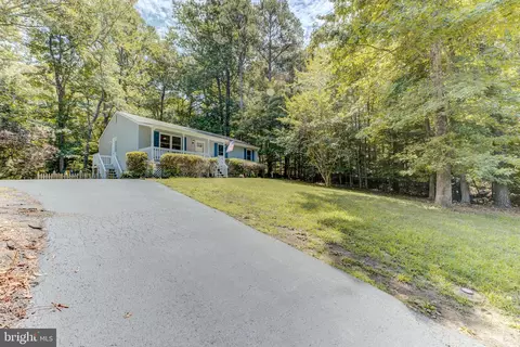 11520 Tomahawk Trl, Lusby, MD 20657 photo 4