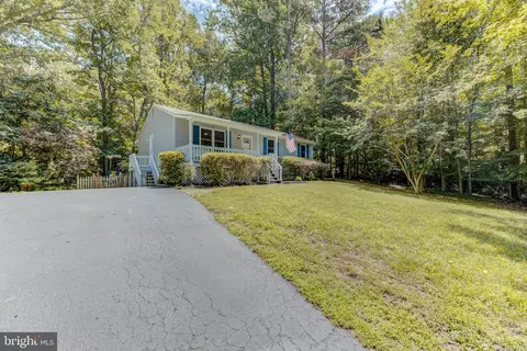 11520 Tomahawk Trl, Lusby, MD 20657 photo 5