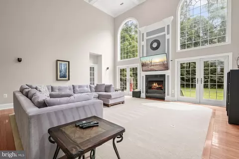 12042 Steven Ln, Dunkirk, MD 20754 photo 3