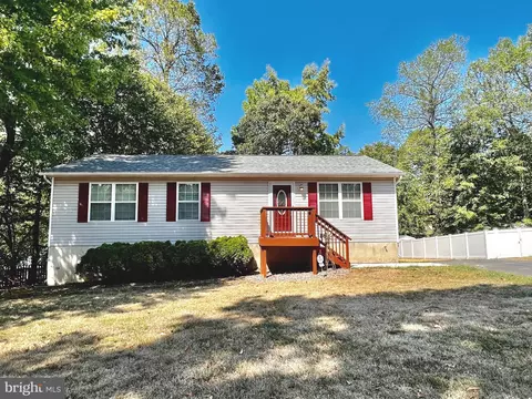 708 Gunsmoke Trl, Lusby, MD 20657