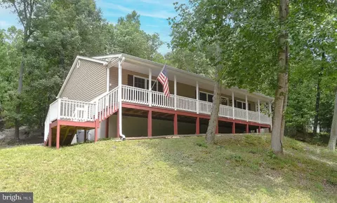 12418 Red Rock Ct, Lusby, MD 20657