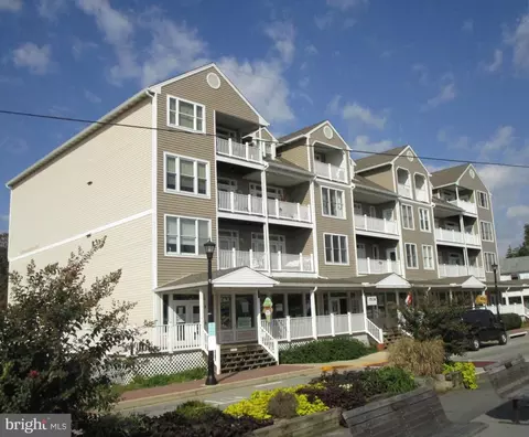 9100 Bay Ave #A202, North Beach, MD 20714