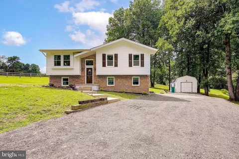 1391 Trouble Ln, Sunderland, MD 20689