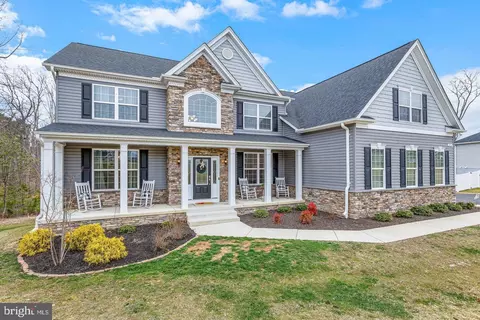 2414 Senate Ct, Prince Frederick, MD 20678