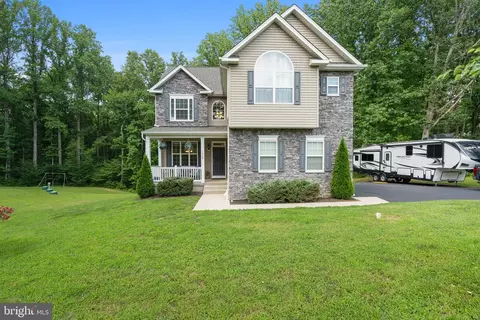 1305 Glohaven Ln, Prince Frederick, MD 20678
