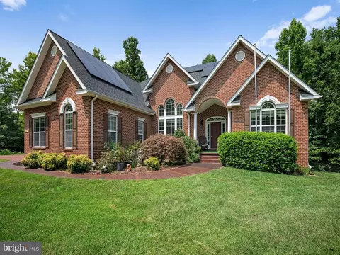 4275 Pleasant Ct, Huntingtown, MD 20639