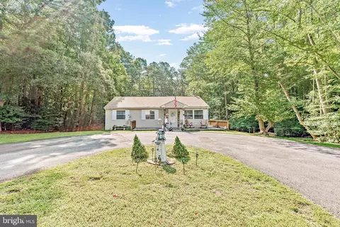 311 Coyote Trl, Lusby, MD 20657