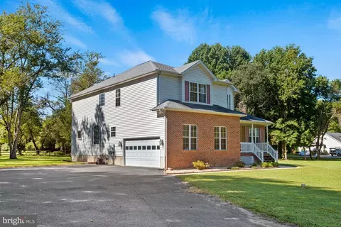 3320 Smithville Dr, Dunkirk, MD 20754 photo 2