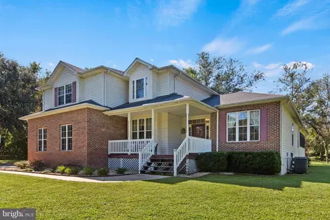 3320 Smithville Dr, Dunkirk, MD 20754