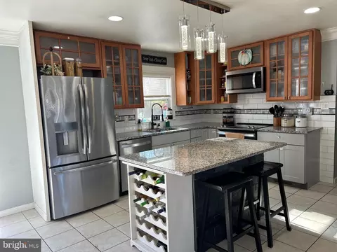 495 Armiger Rd, Huntingtown, MD 20639