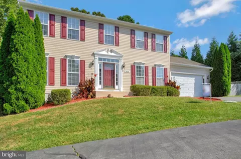 7826 Eagle View Dr, Chesapeake Beach, MD 20732 photo 2