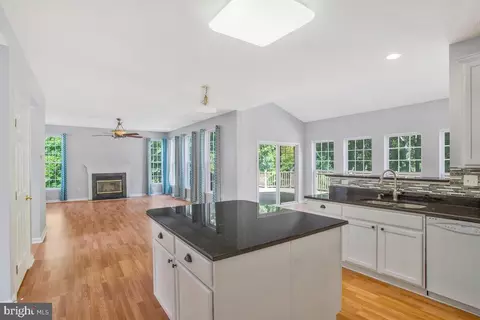 7826 Eagle View Dr, Chesapeake Beach, MD 20732 photo 14