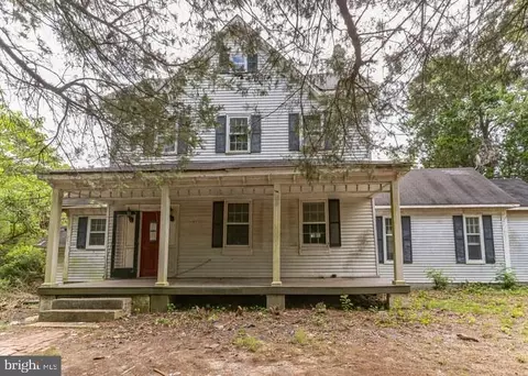 3930 Hallowing Point Rd, Prince Frederick, MD 20678