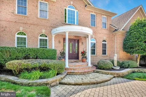 11203 Lakeside Dr, Dunkirk, MD 20754 photo 3