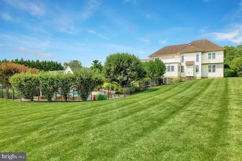 11203 Lakeside Dr, Dunkirk, MD 20754 photo 110