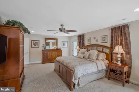 11203 Lakeside Dr, Dunkirk, MD 20754 photo 46
