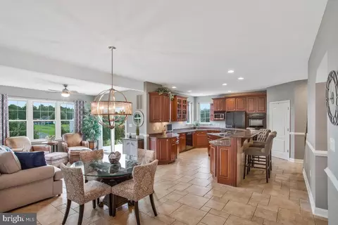 11203 Lakeside Dr, Dunkirk, MD 20754 photo 26