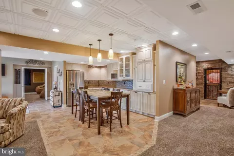 11203 Lakeside Dr, Dunkirk, MD 20754 photo 87