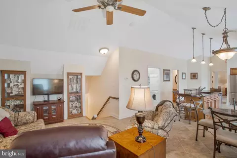 11203 Lakeside Dr, Dunkirk, MD 20754 photo 78