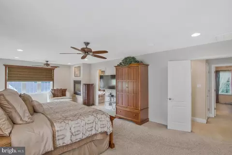 11203 Lakeside Dr, Dunkirk, MD 20754 photo 43