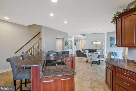 11203 Lakeside Dr, Dunkirk, MD 20754 photo 25