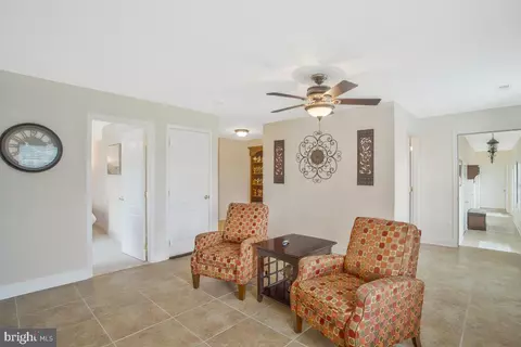 11203 Lakeside Dr, Dunkirk, MD 20754 photo 67