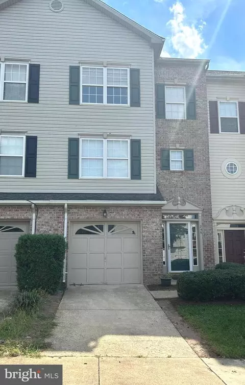 246 Cambridge Pl, Prince Frederick, MD 20678