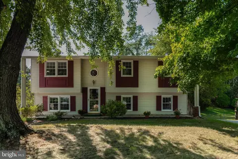 1234 Prince St, Dunkirk, MD 20754 photo 2