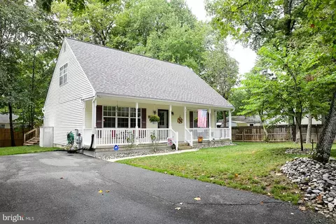 811 San Mateo Trl, Lusby, MD 20657