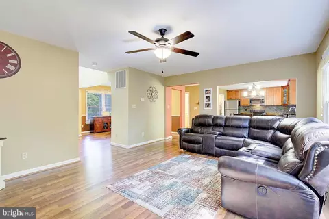 5757 Eucalyptus Dr, Saint Leonard, MD 20685 photo 10