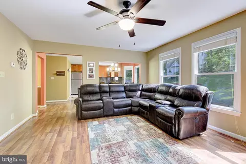 5757 Eucalyptus Dr, Saint Leonard, MD 20685 photo 9