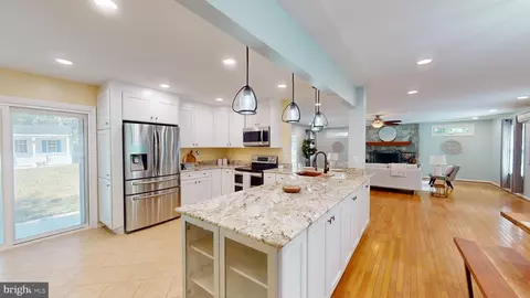 Kitchen - 10600 Ward Rd, Dunkirk, MD 20754 photo 4 of 19